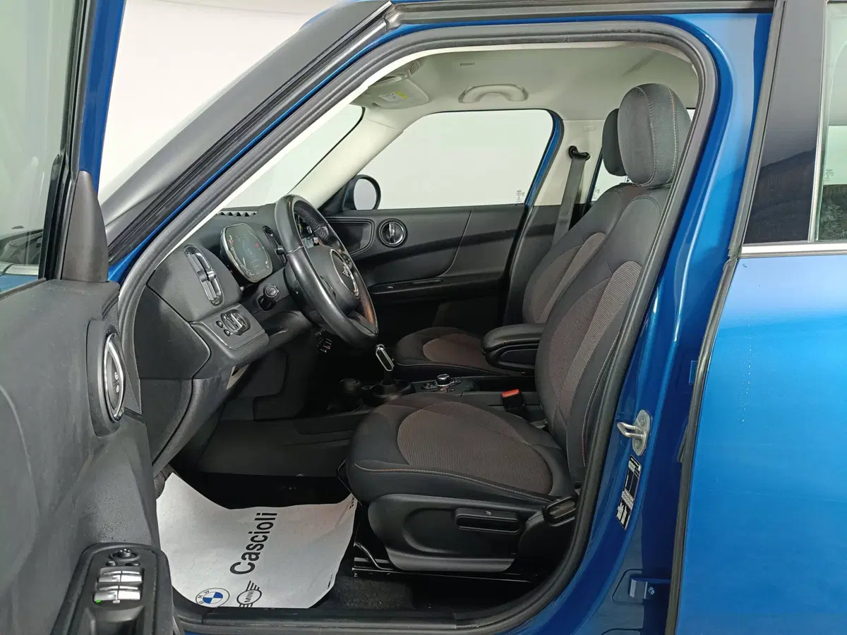 MINI Mini Countryman usata a Ascoli Piceno (8)