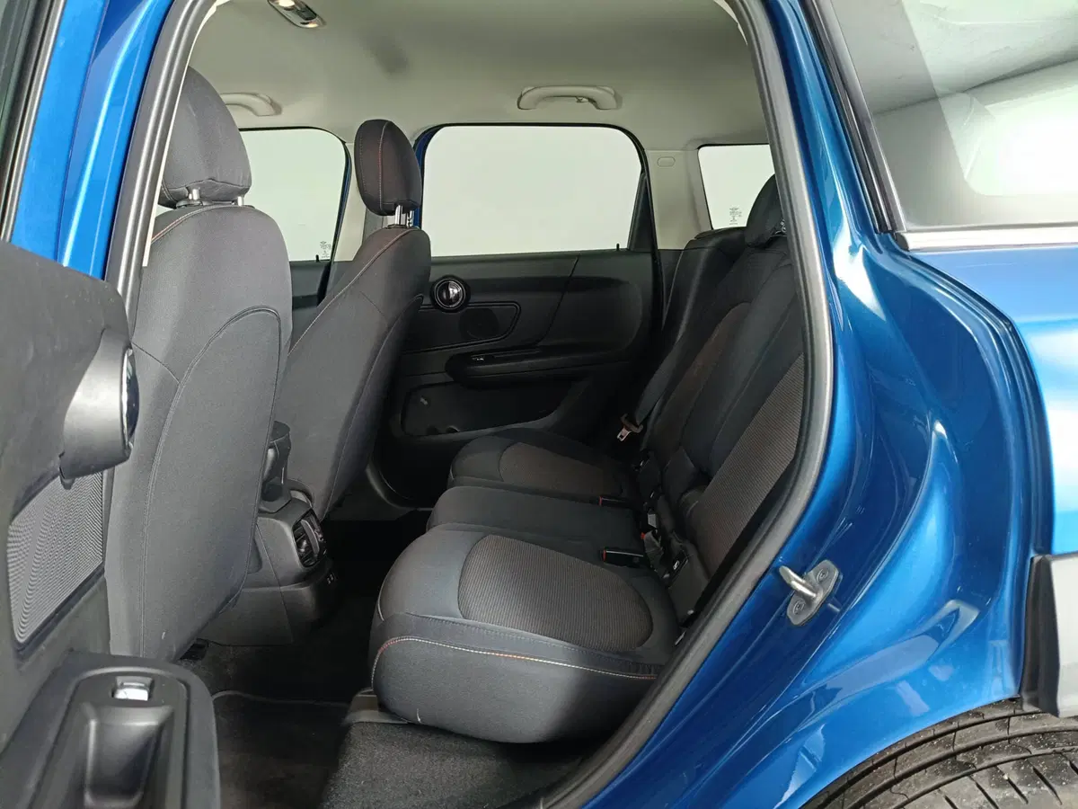 MINI Mini Countryman usata a Ascoli Piceno (9)
