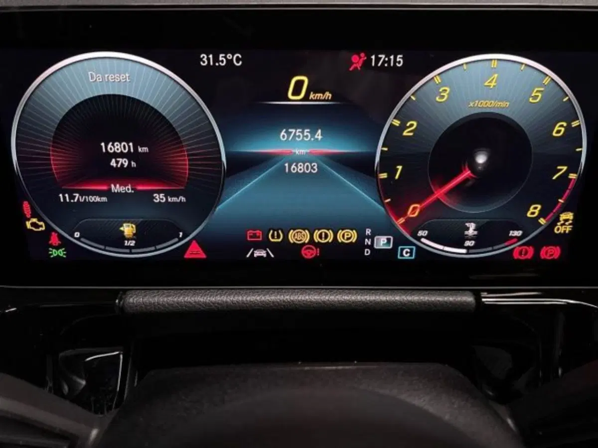 Mercedes-Benz GLA SUV usata a Bologna (13)