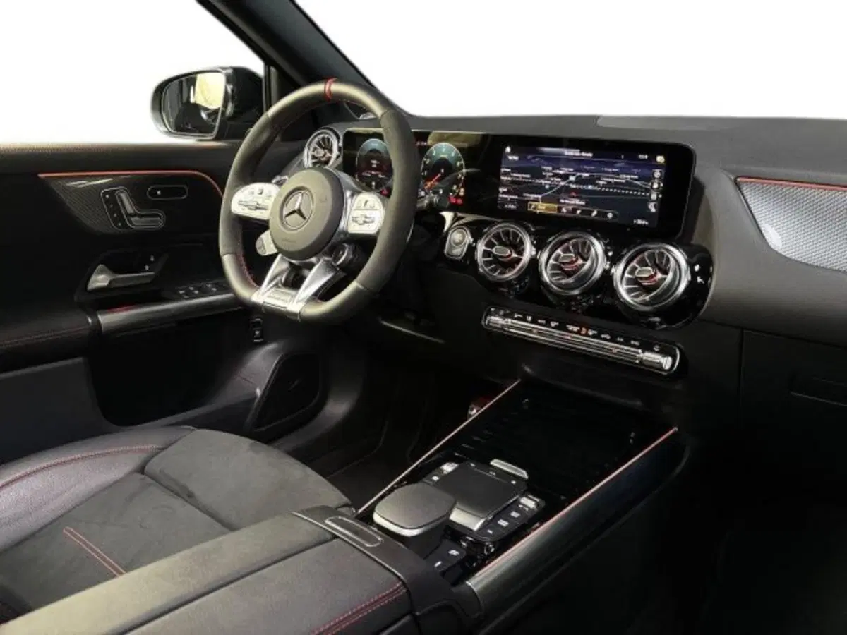 Mercedes-Benz GLA SUV usata a Bologna (15)