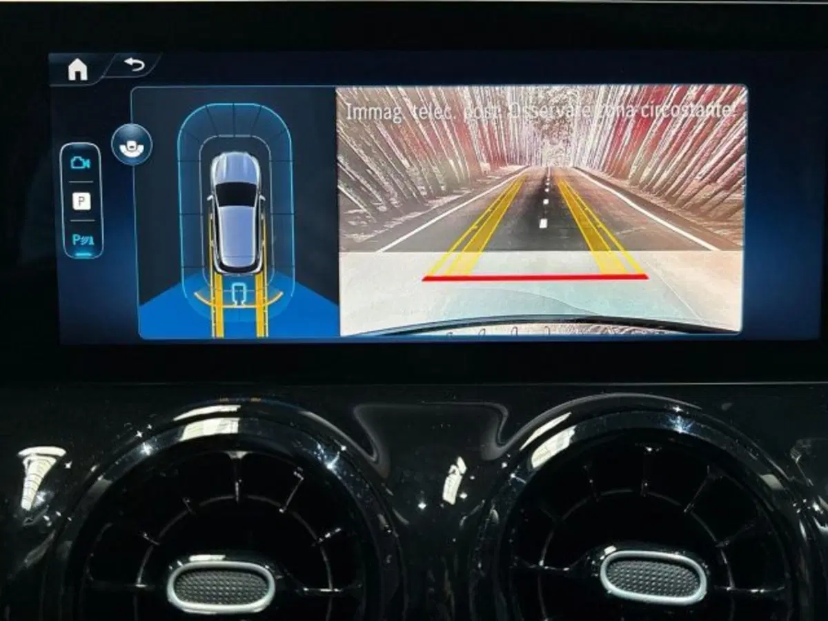Mercedes-Benz GLA SUV usata a Bologna (12)