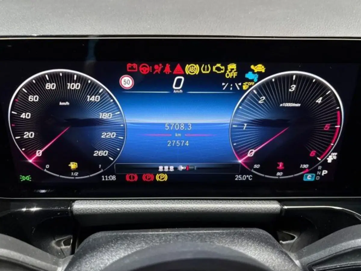 Mercedes-Benz GLA SUV usata a Bologna (13)
