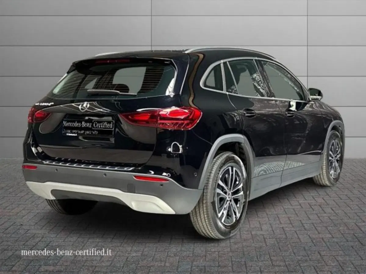 Mercedes-Benz GLA SUV usata a Bologna (2)