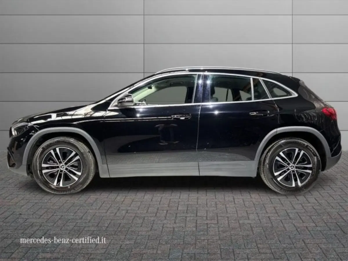 Mercedes-Benz GLA SUV usata a Bologna (6)