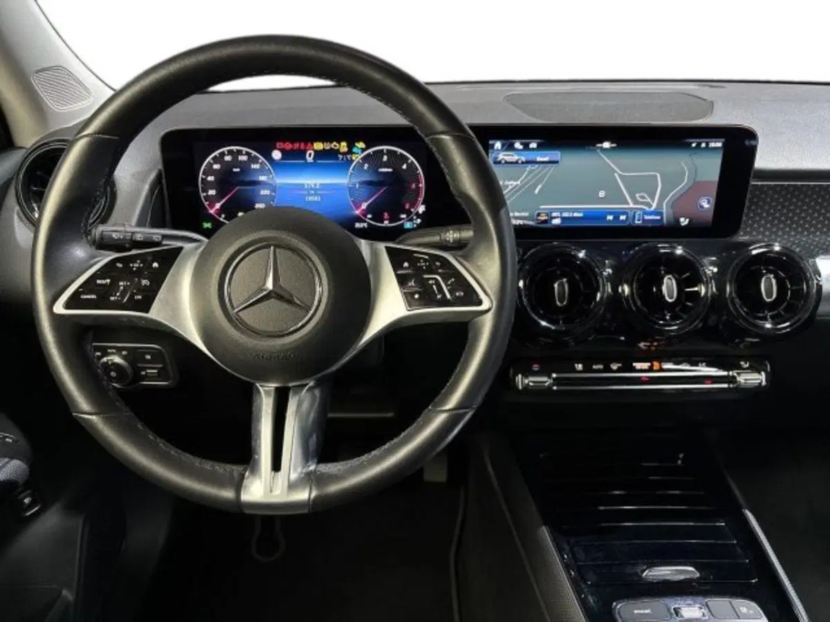 Mercedes-Benz GLB usata a Bologna (11)