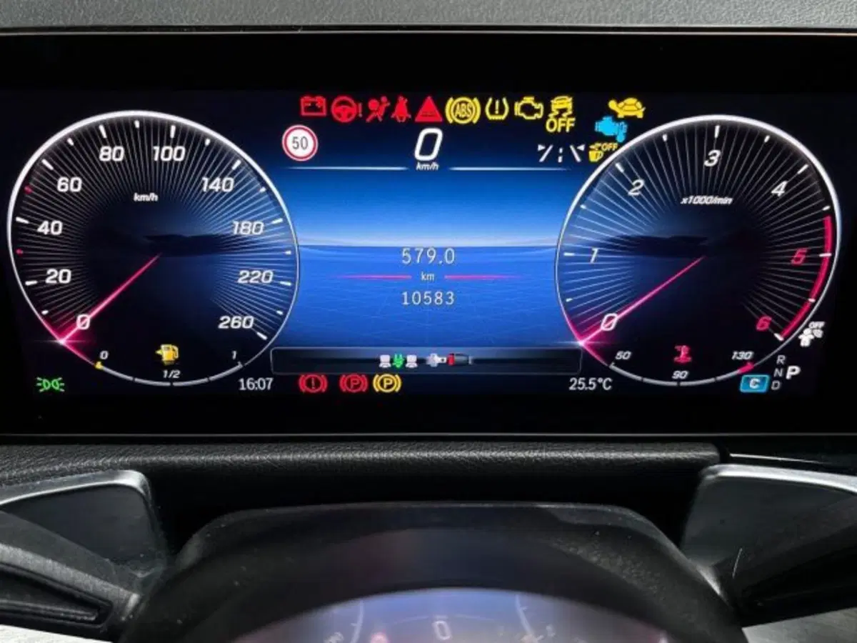 Mercedes-Benz GLB usata a Bologna (13)
