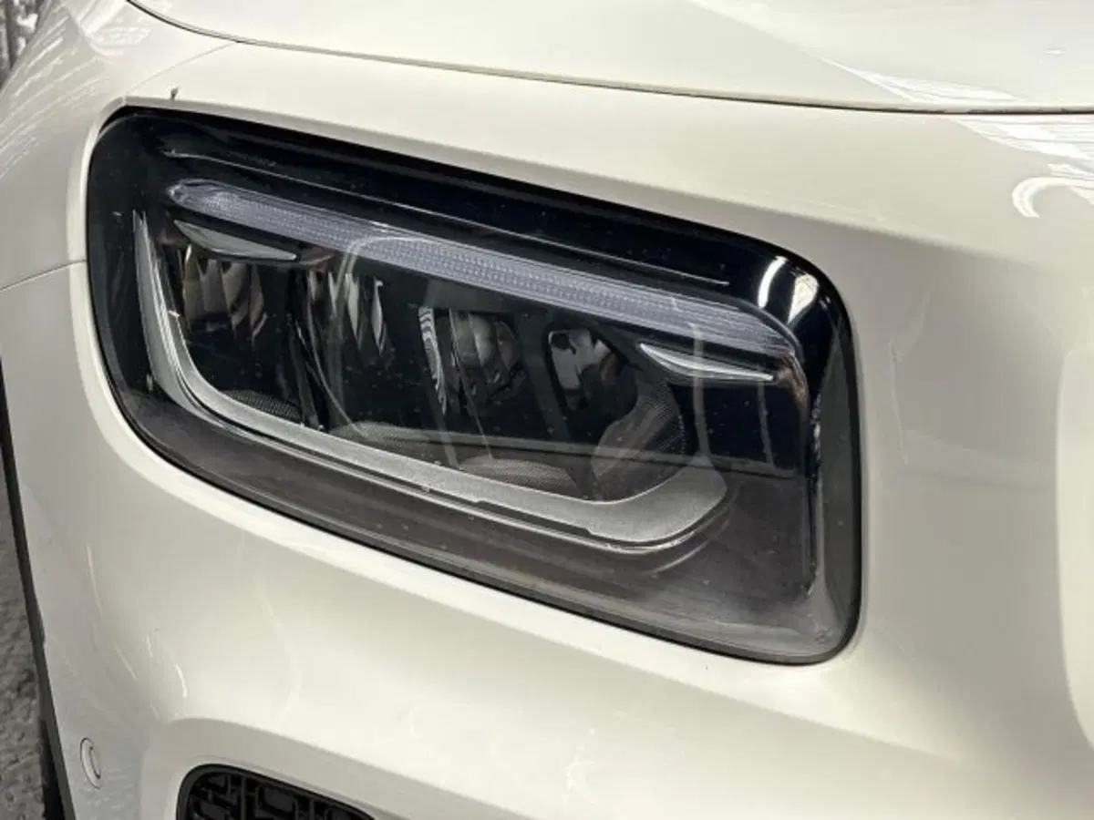 Mercedes-Benz GLB usata a Bologna (7)