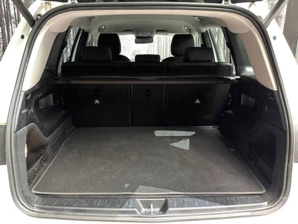 Mercedes-Benz GLB usata a Bologna (8)