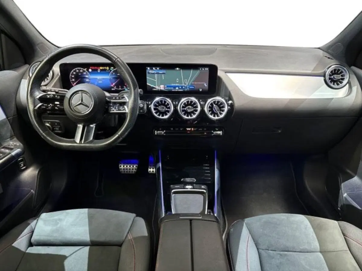 Mercedes-Benz GLA SUV usata a Bologna (9)