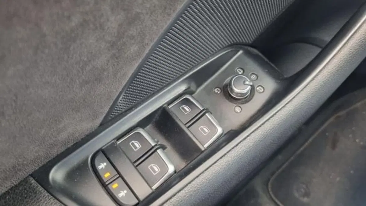 Audi S3 Sportback usata a Savona (8)