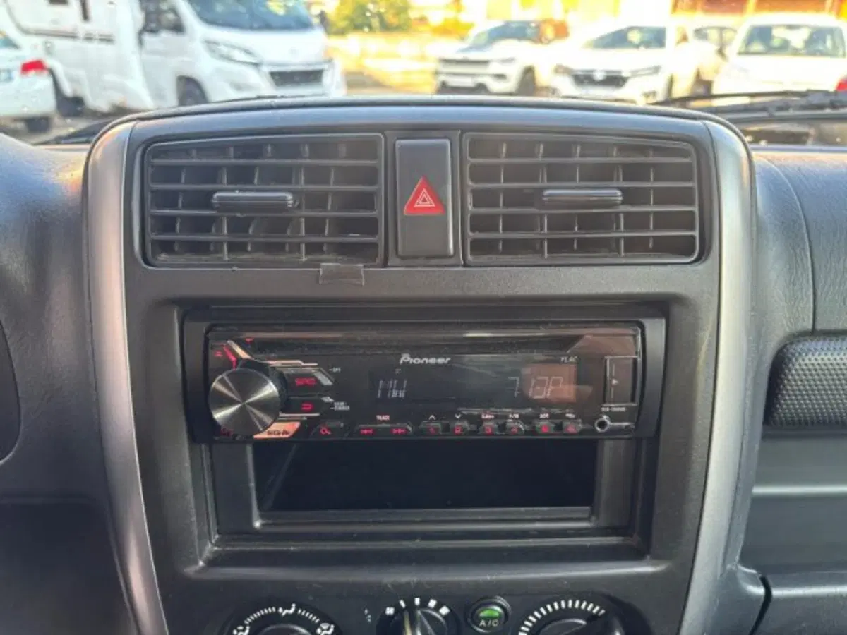 Suzuki Jimny usata a Cuneo (16)