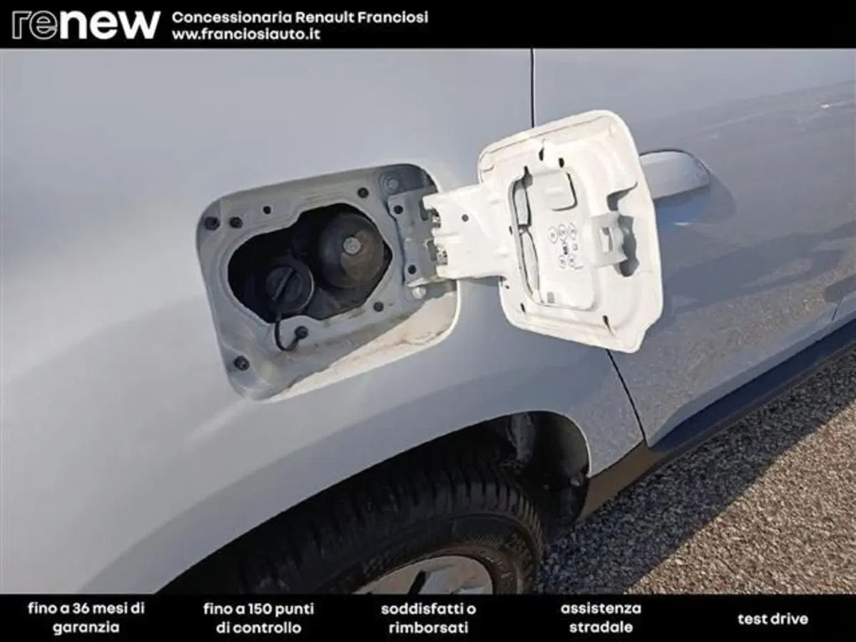 Dacia Duster usata a Modena (18)