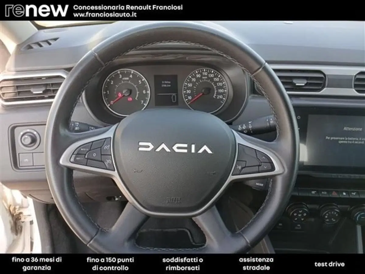 Dacia Duster usata a Modena (7)