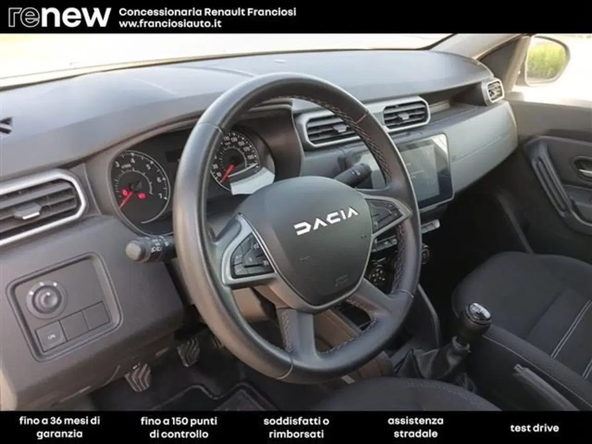Dacia Duster usata a Modena (8)
