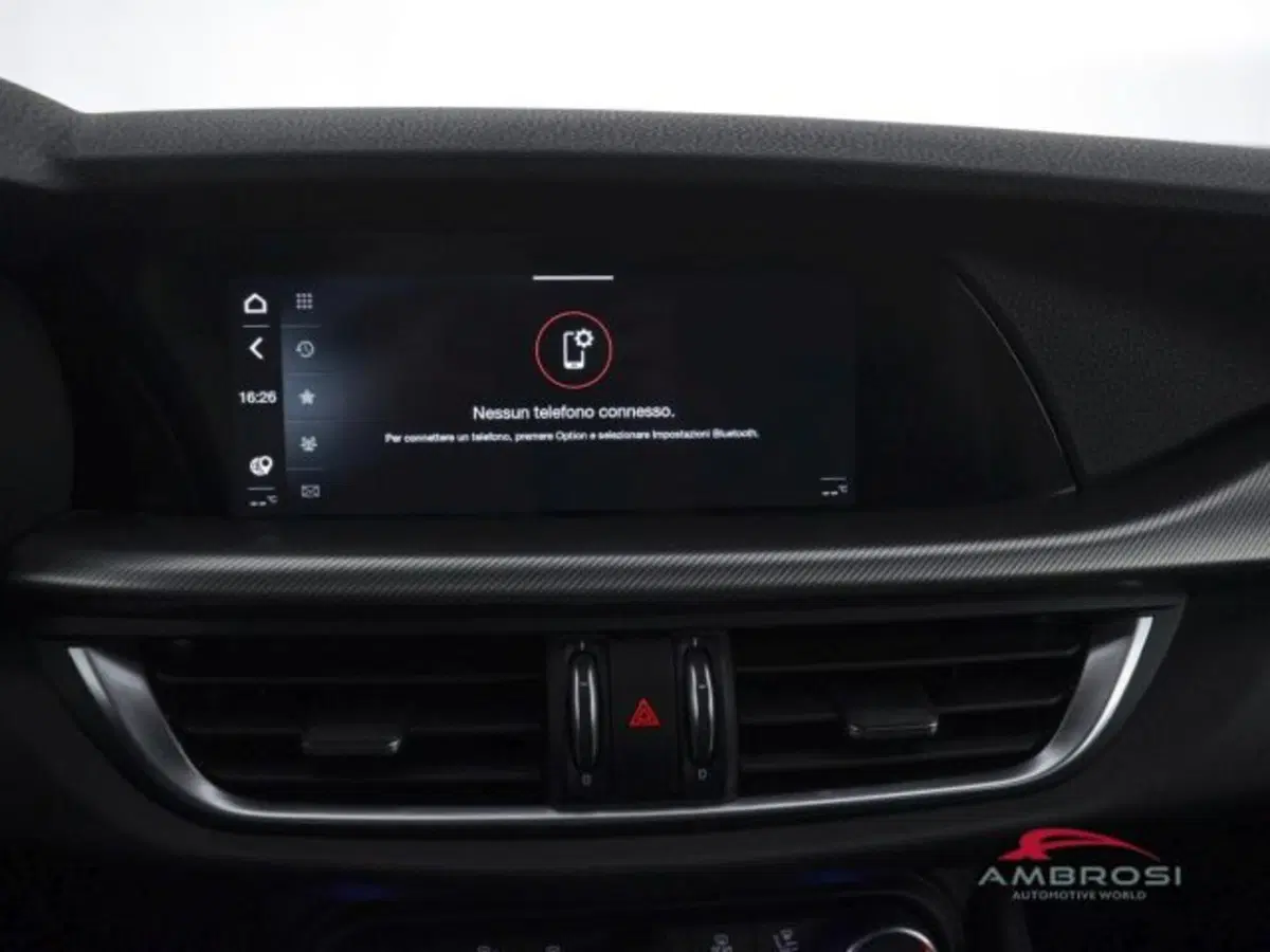 Alfa Romeo Stelvio usata a Perugia (15)