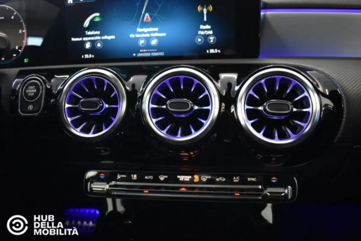 Mercedes-Benz CLA Shooting Brake usata a Perugia (13)