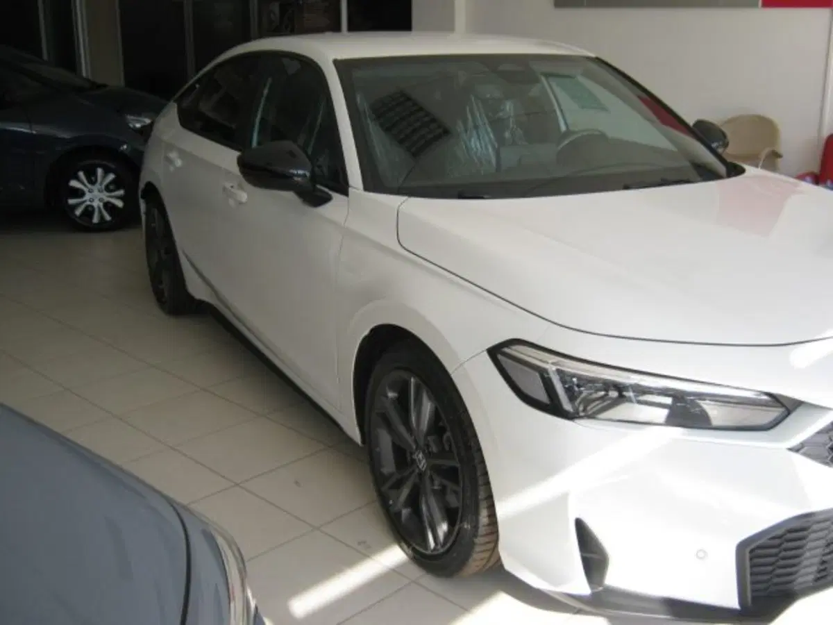 Honda Civic nuova a Fermo (2)