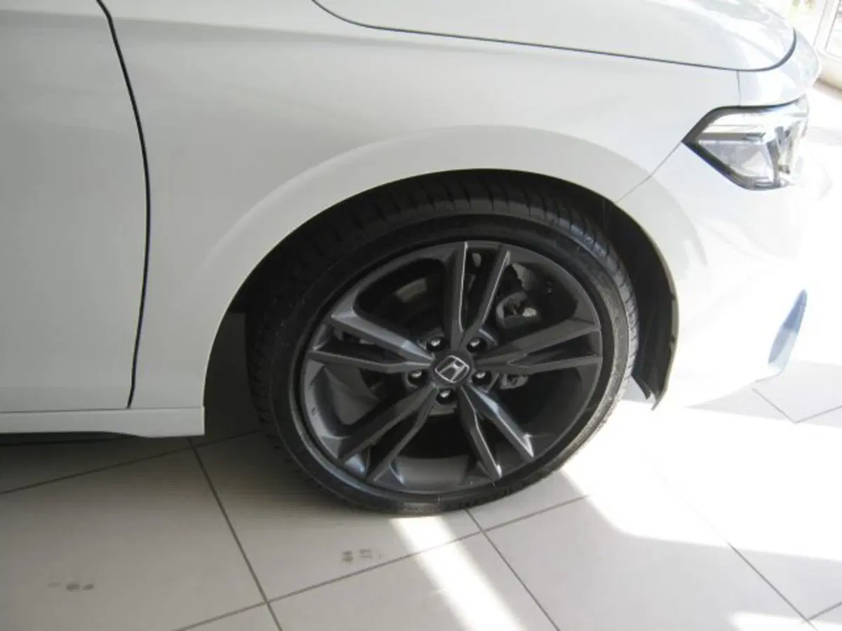 Honda Civic nuova a Fermo (9)