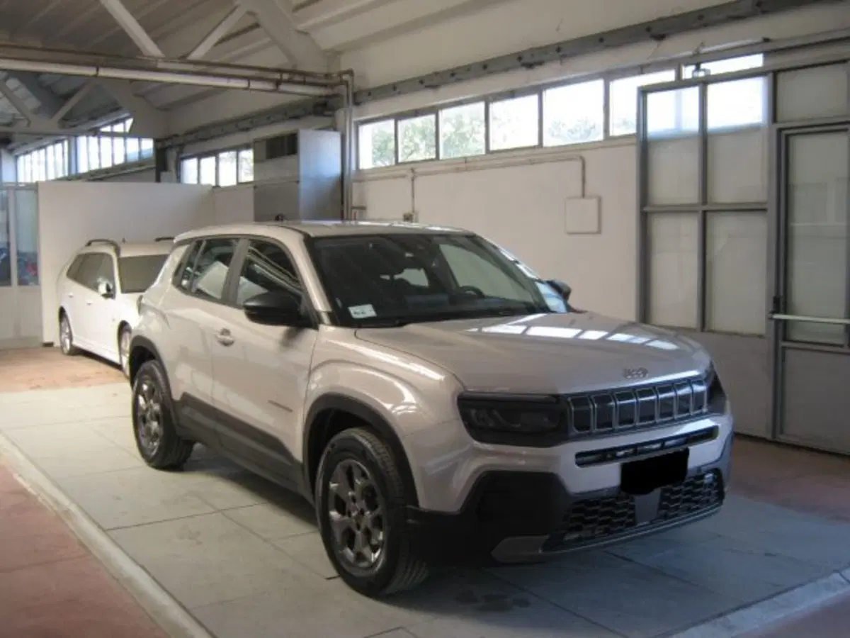 Jeep Avenger usata a Fermo