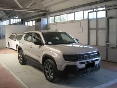 Jeep Avenger 1.2 turbo Longitude fwd 100cv del 2024 usata a Porto San Giorgio