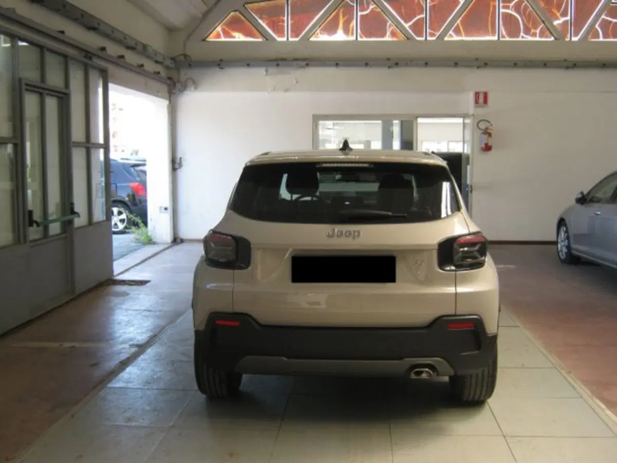 Jeep Avenger usata a Fermo (4)