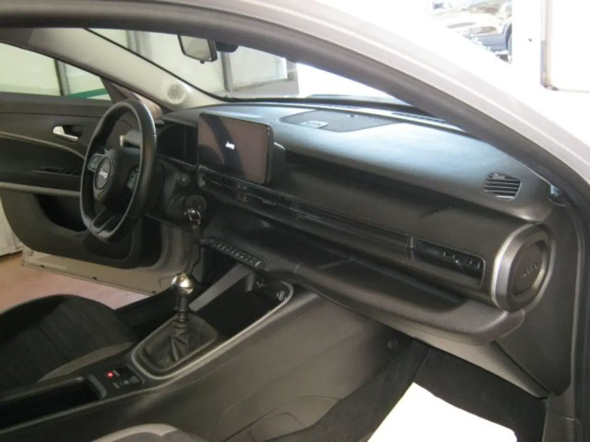 Jeep Avenger usata a Fermo (6)