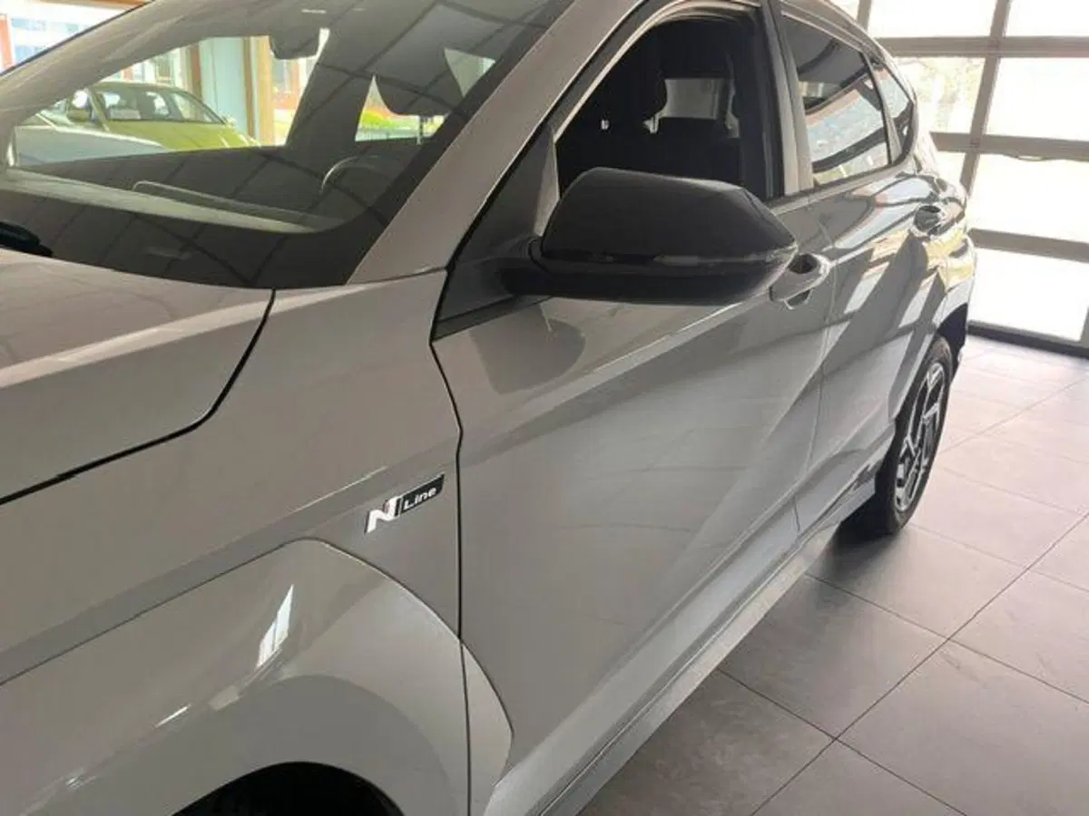 Hyundai Kona usata a Verbano Cusio Ossola (12)