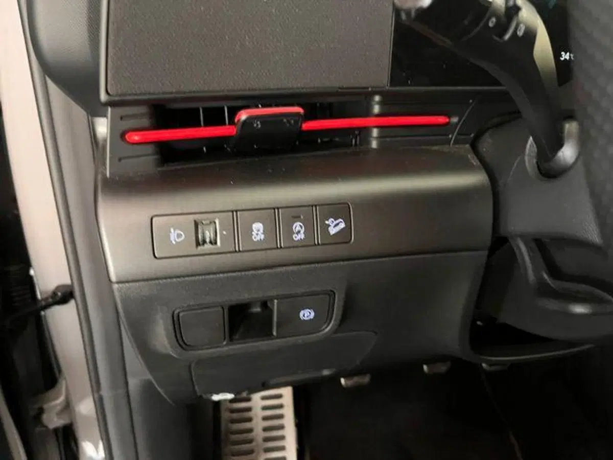 Hyundai Kona usata a Verbano Cusio Ossola (17)