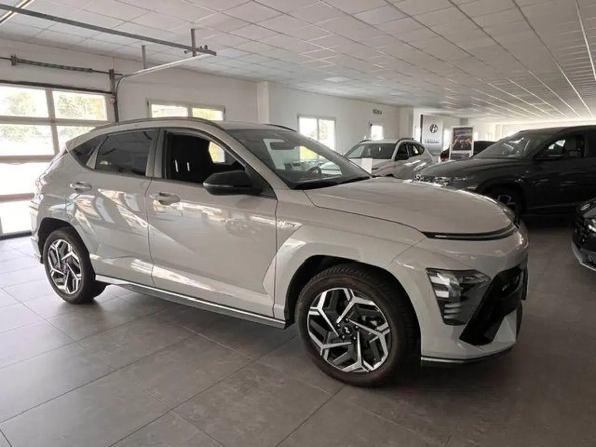 Hyundai Kona usata a Verbano Cusio Ossola (4)