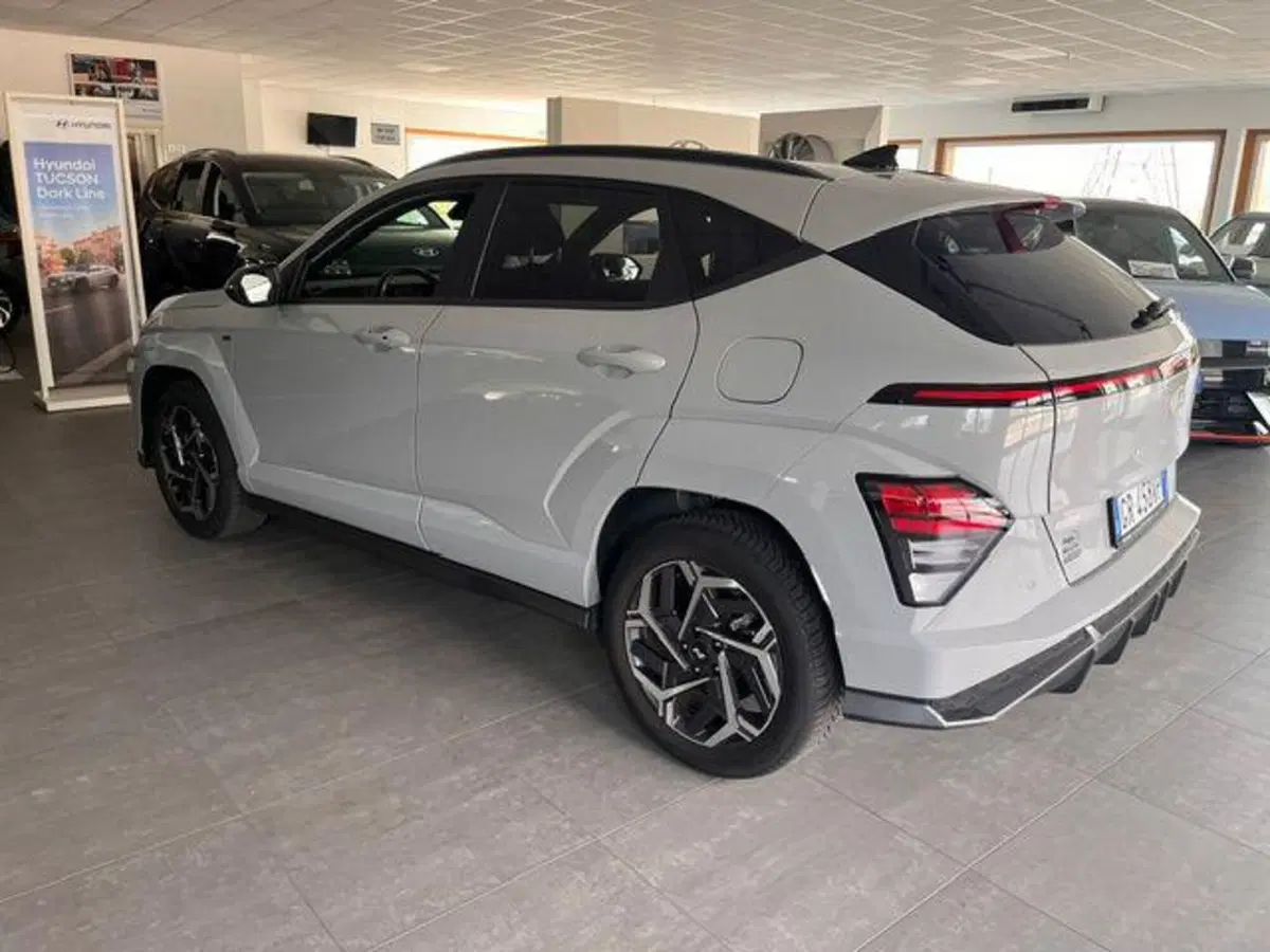 Hyundai Kona usata a Verbano Cusio Ossola (9)