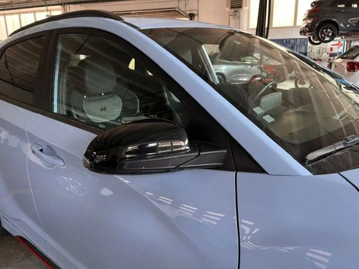 Hyundai Kona usata a Verbano Cusio Ossola (13)