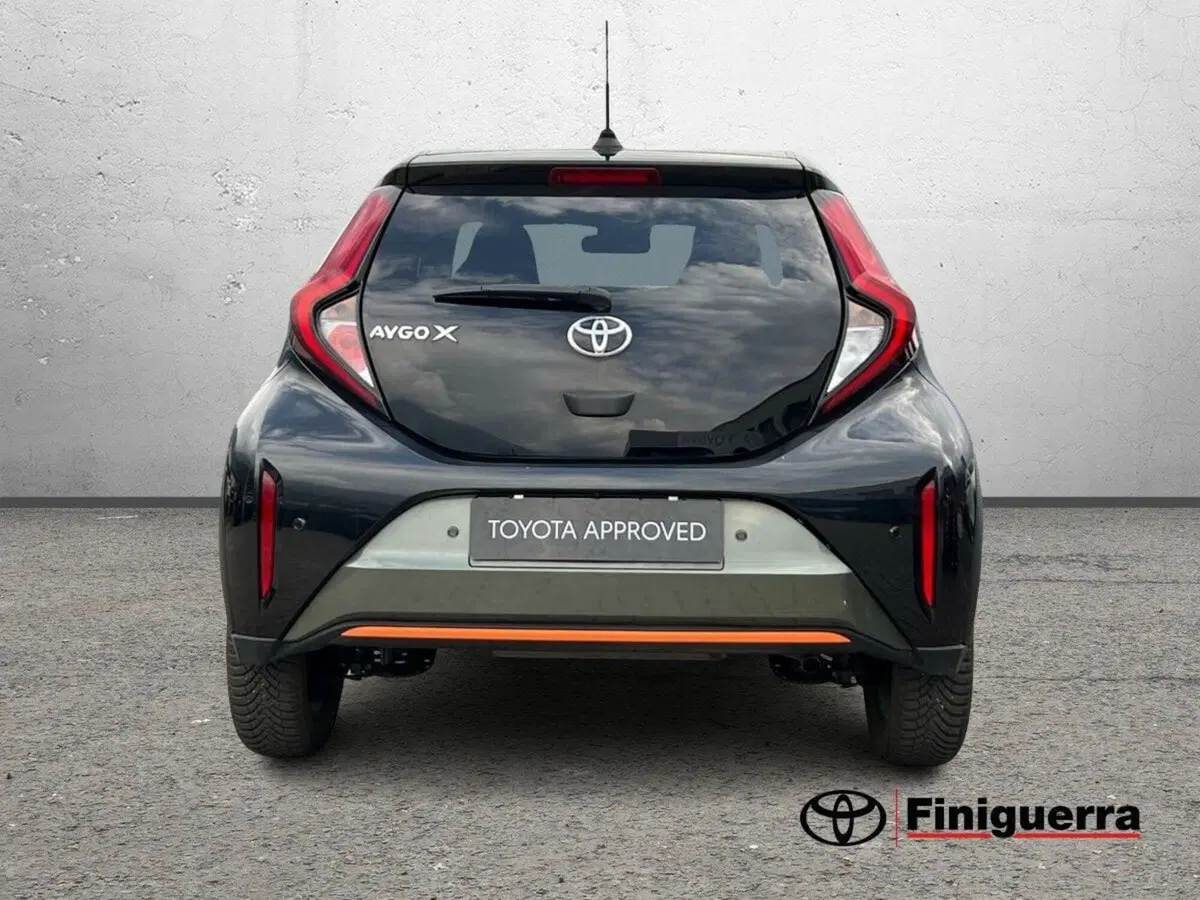 Toyota Aygo X usata a Sondrio (3)