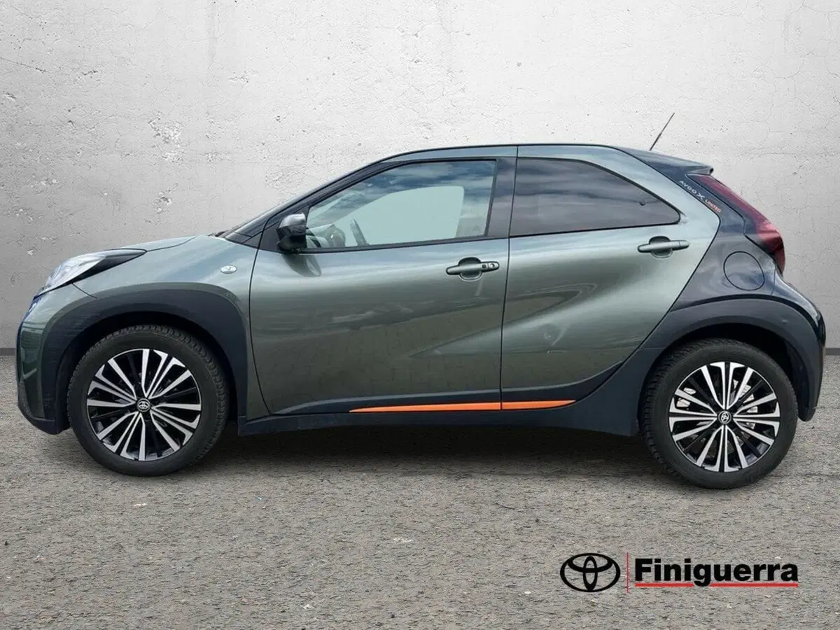 Toyota Aygo X usata a Sondrio (6)