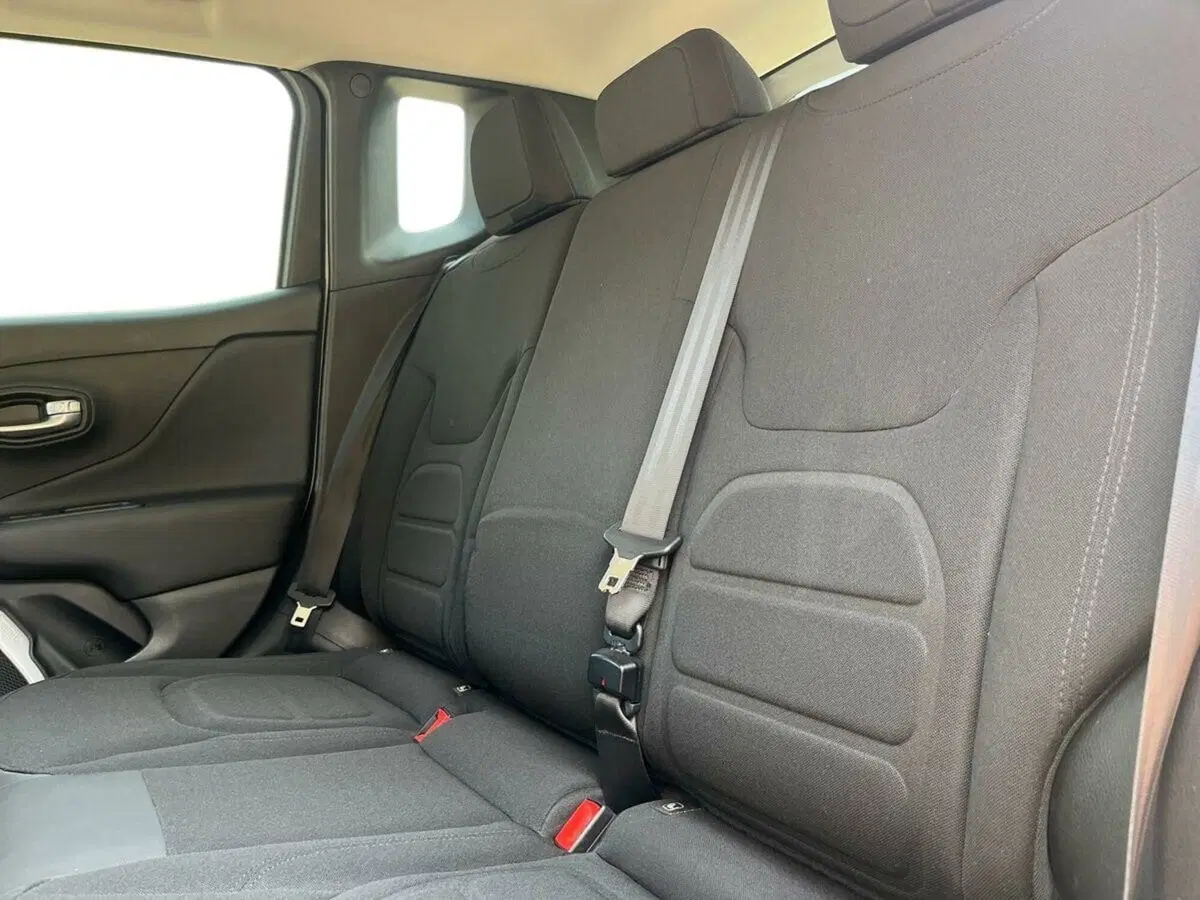 Jeep Renegade usata a Sondrio (11)