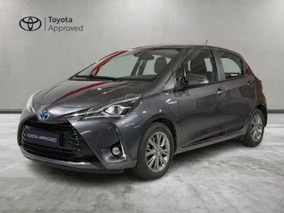 Toyota Yaris 1.5 Hybrid 5 porte Active del 2017 usata a Civate