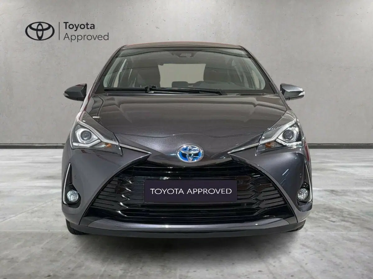 Toyota Yaris usata a Lecco (12)