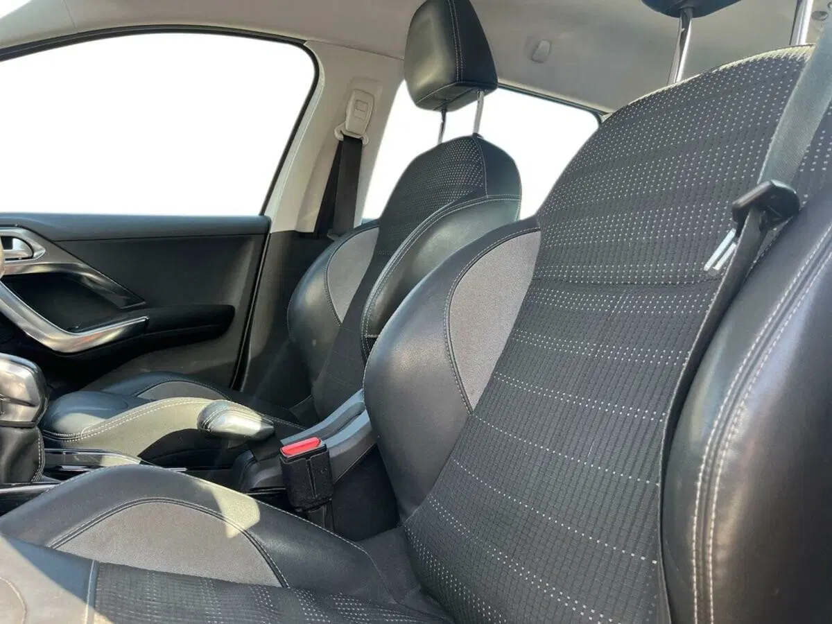 Peugeot 2008 usata a Sondrio (10)