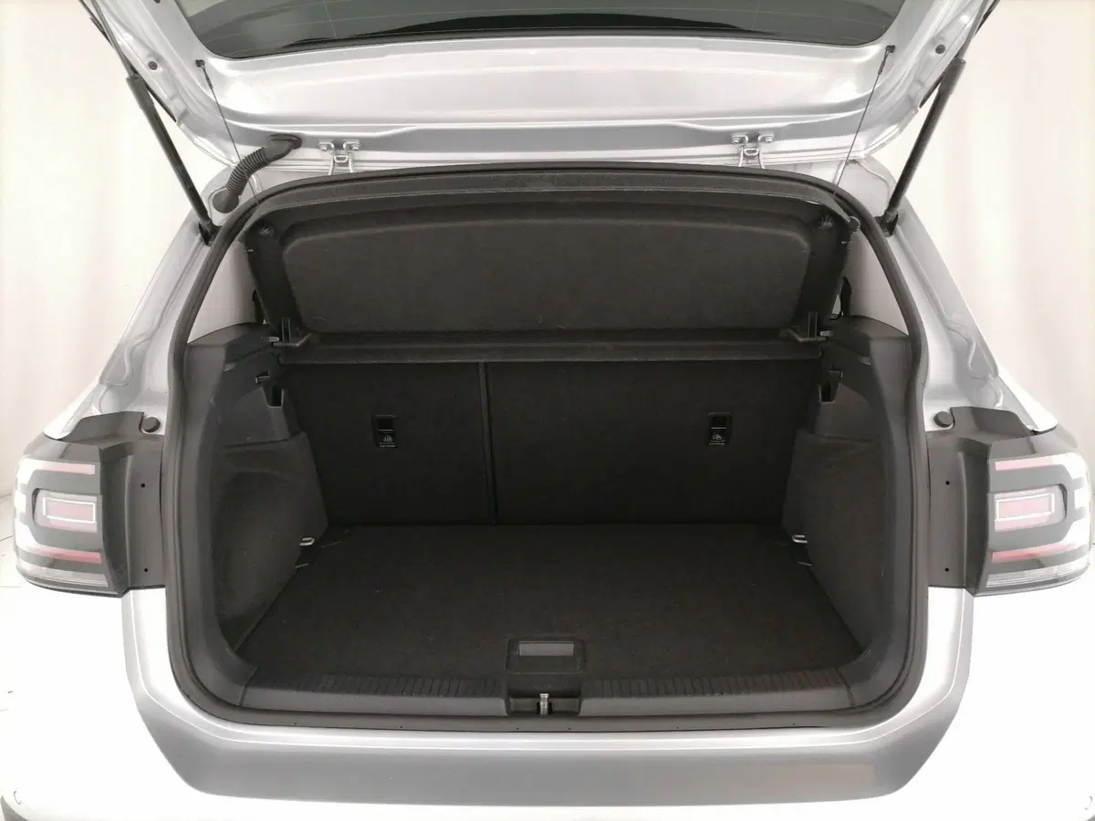 Volkswagen T-Cross usata a Roma (10)