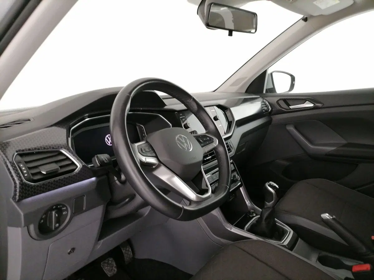 Volkswagen T-Cross usata a Roma (11)