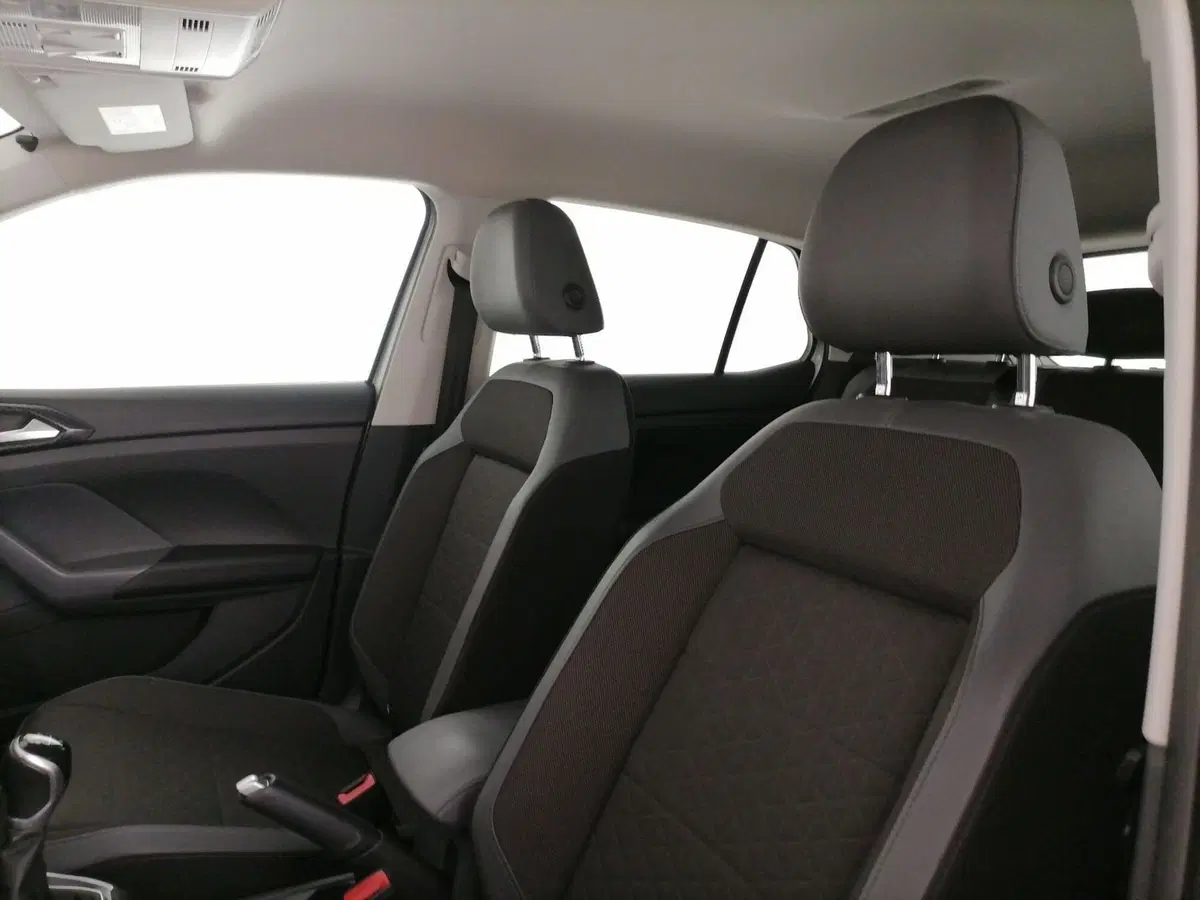 Volkswagen T-Cross usata a Roma (12)