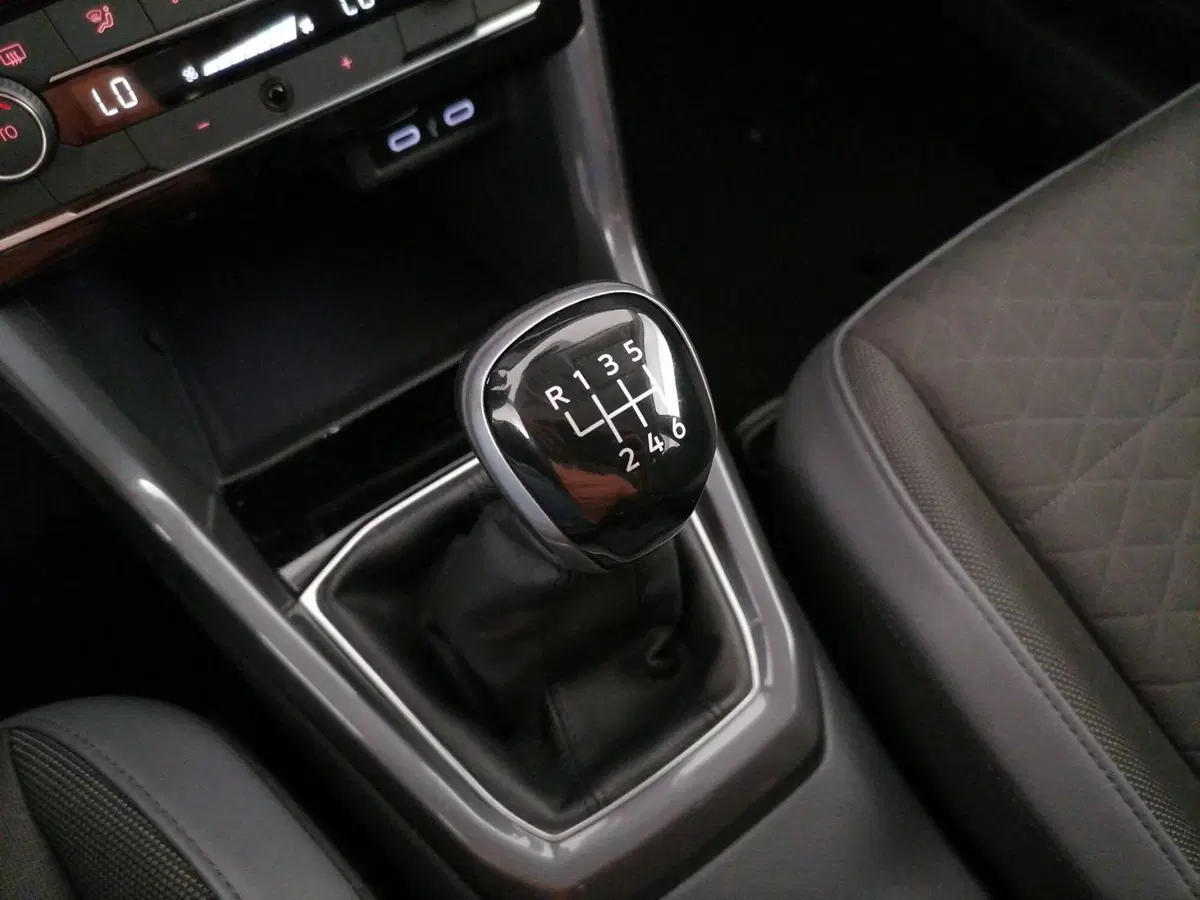 Volkswagen T-Cross usata a Roma (13)
