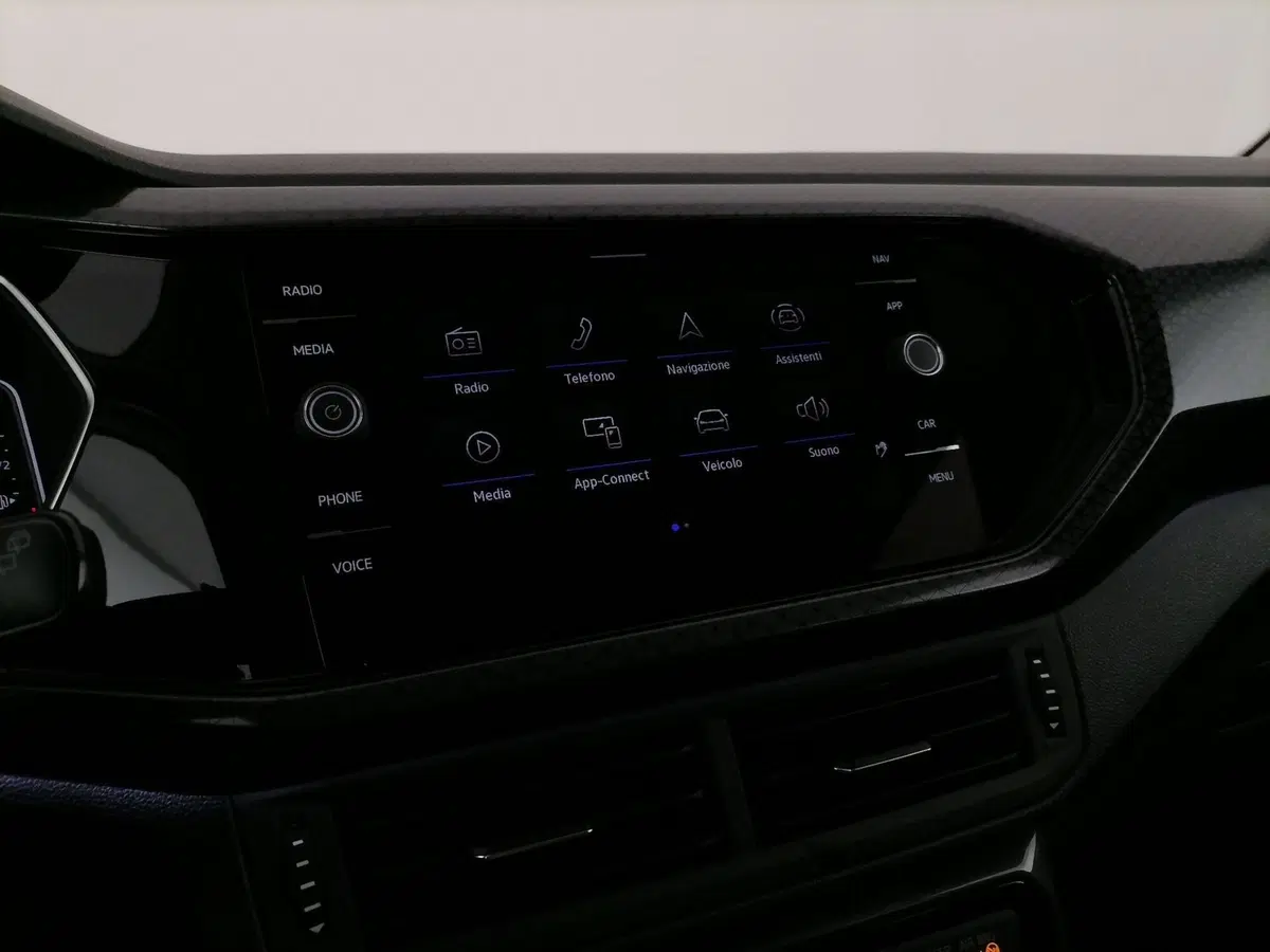 Volkswagen T-Cross usata a Roma (17)