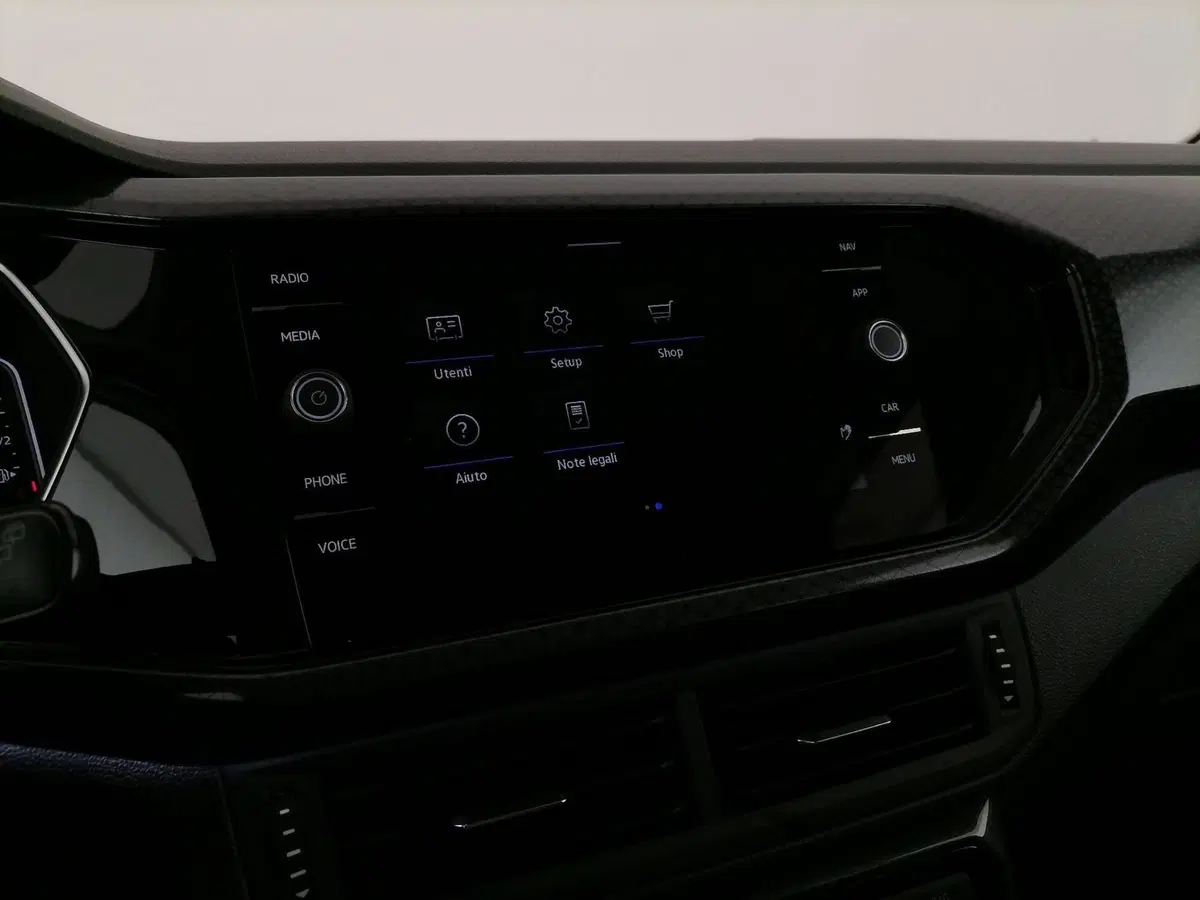 Volkswagen T-Cross usata a Roma (18)