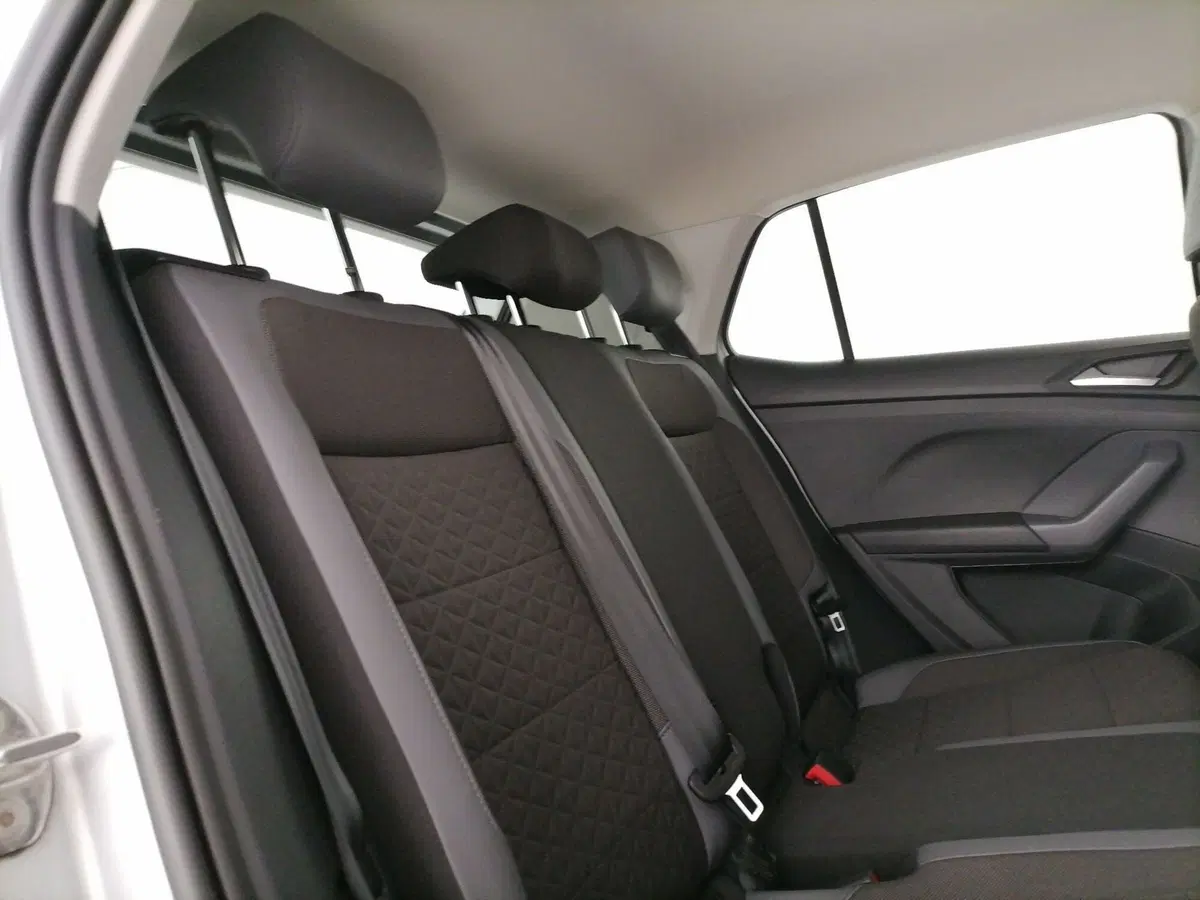 Volkswagen T-Cross usata a Roma (8)