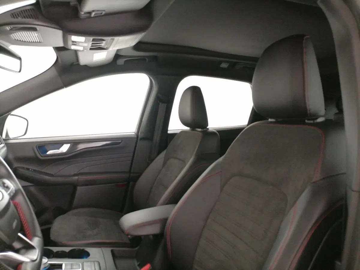 Ford Kuga usata a Roma (13)