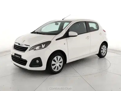 Peugeot 108 72 5 porte Active del 2019 usata a Teverola