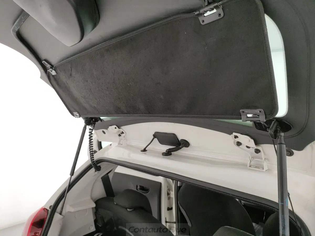 Peugeot 108 usata a Caserta (10)