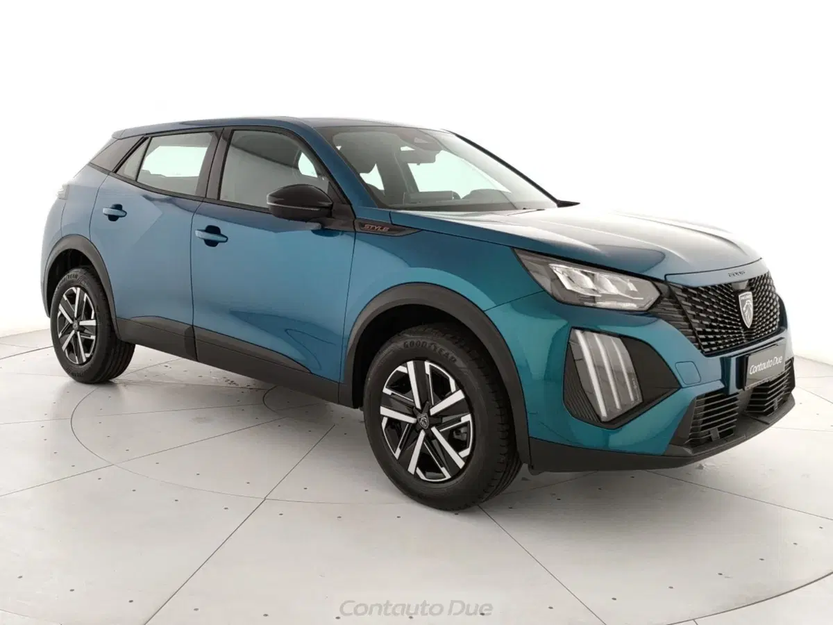 Peugeot 2008 nuova a Caserta (3)