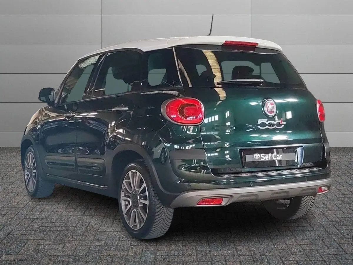 Fiat 500L usata a Milano (5)