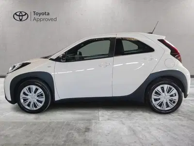 Toyota Aygo X 1.0 VVT-i 72 CV 5p. Undercover S-CVT del 2024 usata a Milano